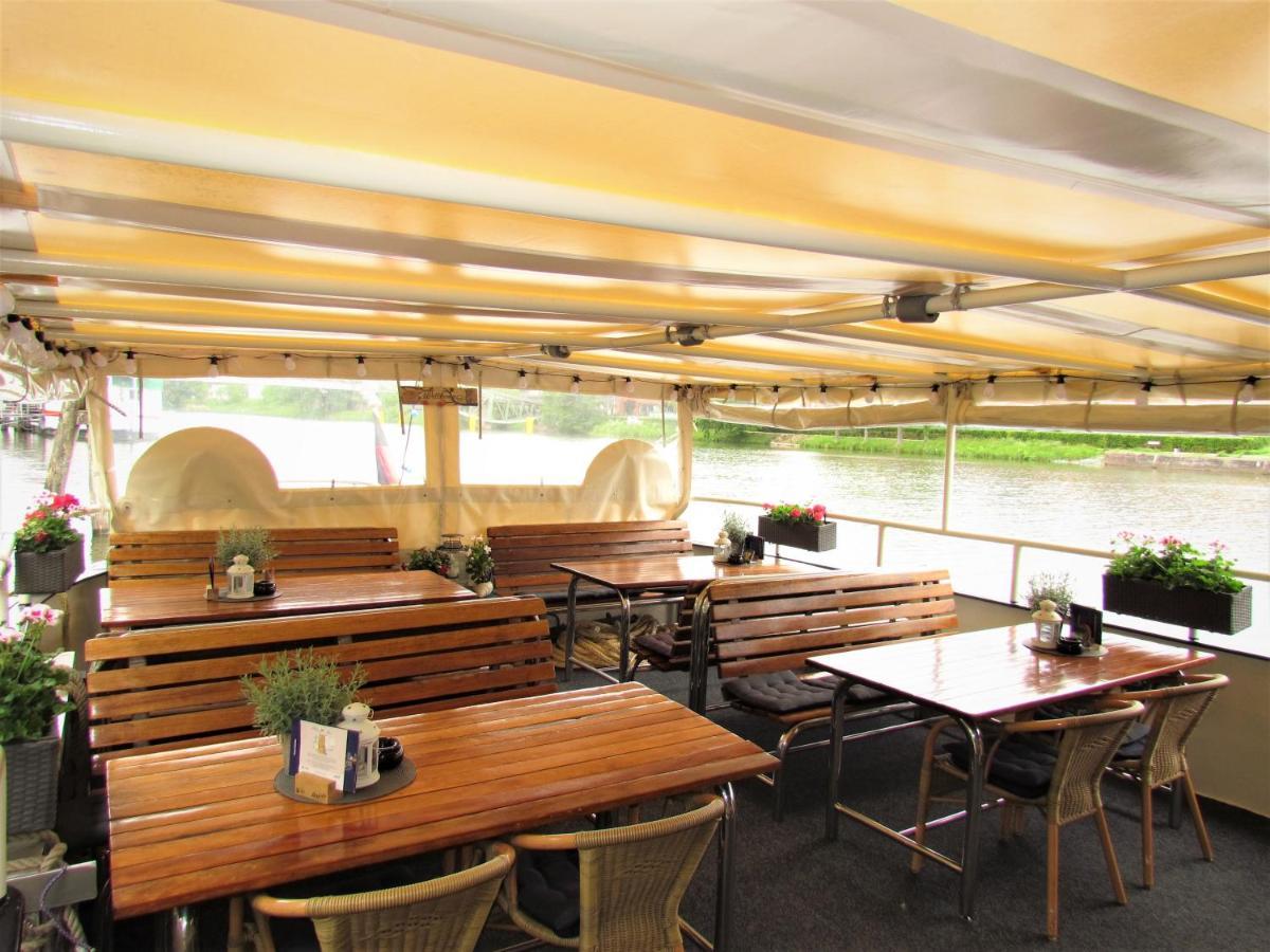 Botel Ms Marylou 3*